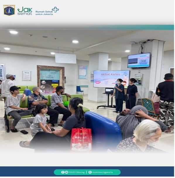 Tim Promosi Kesehatan Rumah Sakit RSUD Cilincing Mengadakan Penyuluhan Kesehatan di Ruang Tunggu Poliklinik Lantai 2 Dengan Audiens Pengunjung RSUD Cilincing Dengan Tema Pentingnya Merawat Kesehatan Gigi Dan Mulut 